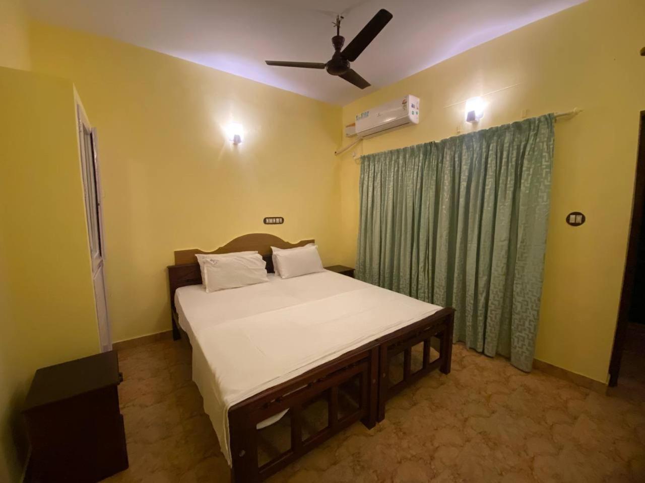 Karma Beach Resort Kovalam Phòng bức ảnh