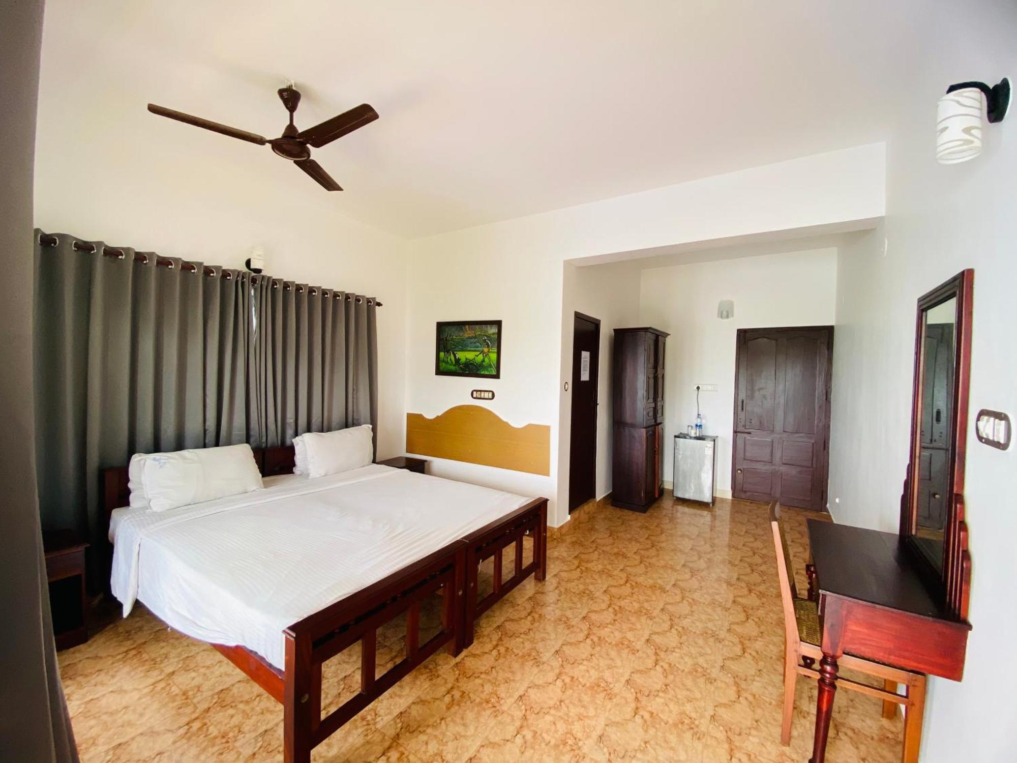 Karma Beach Resort Kovalam Ngoại thất bức ảnh